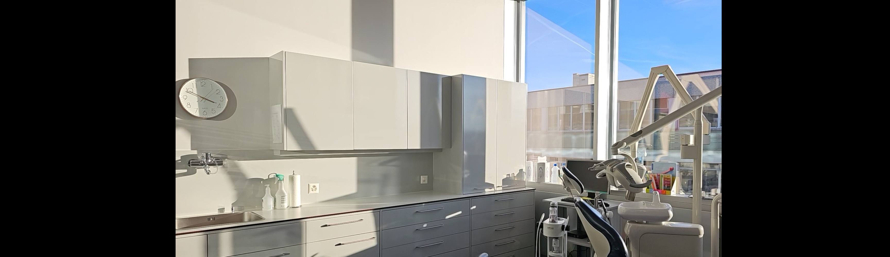 Cabinet dentaire moderne et lumineux à Mont-sur-Lausanne